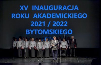 Słuchacze Uniwersytetu III Wieku zainaugurowali r
